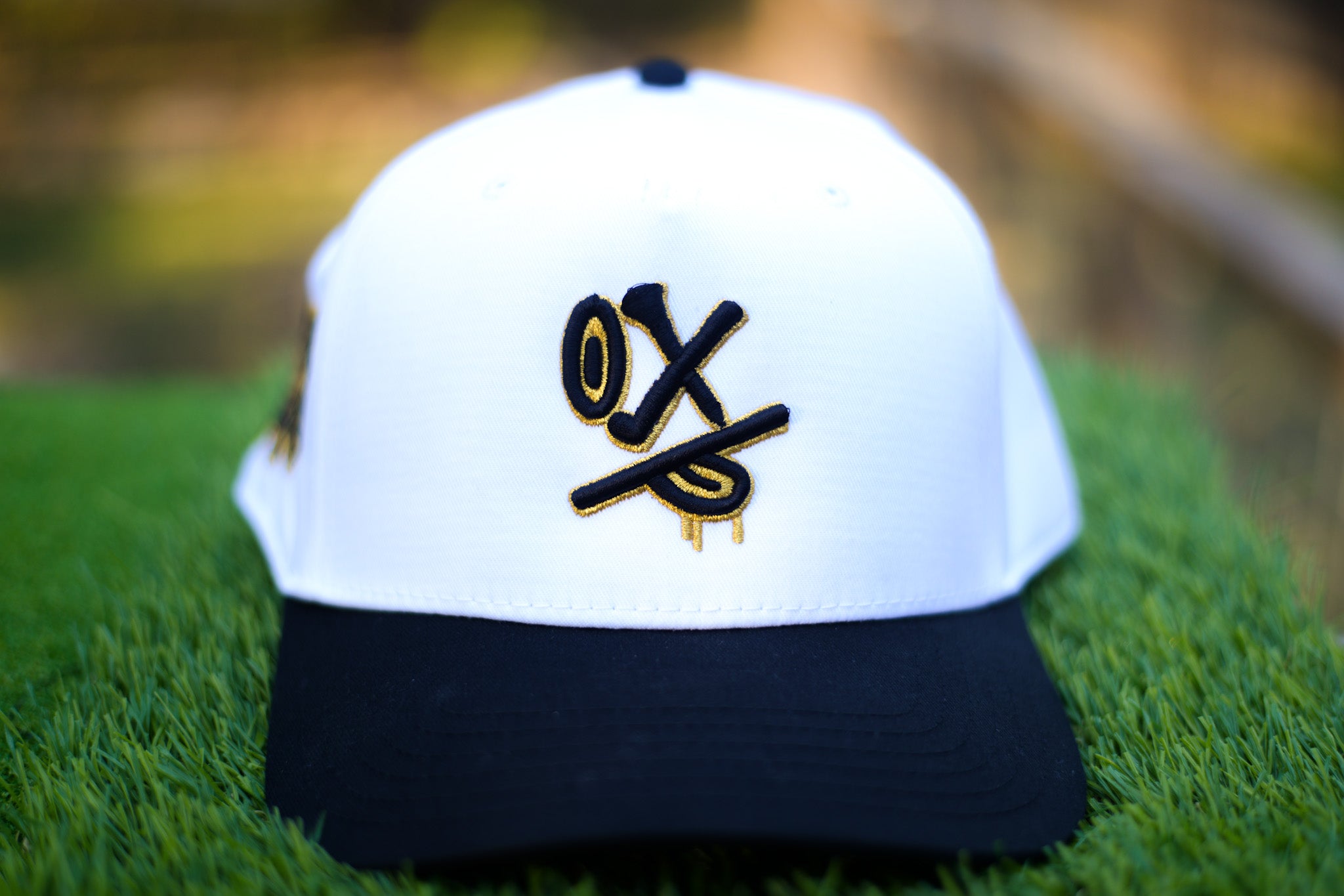 Gold Drip Gross Face